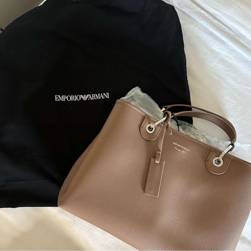 *NWT* EMPORIO ARMANI Large MyEA shopper bag